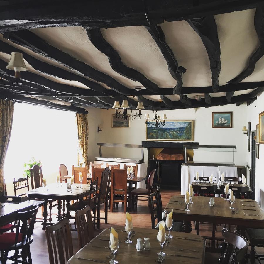 The Tree Inn 뷰드 외부 사진